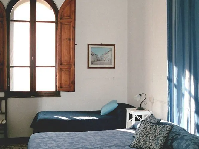 לינה וארוחת בוקר Residenza Domus Minervae 3*