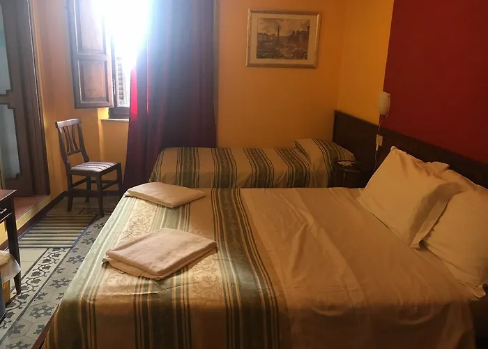 Residenza Domus Minervae לינה וארוחת בוקר פרוג'ה