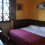 Oda ve Kahvaltı Residenza Domus Minervae Perugia