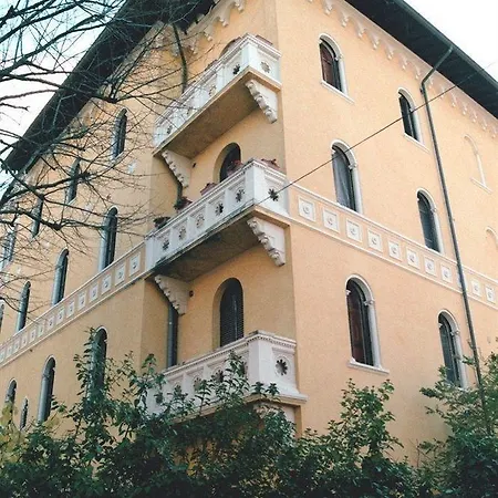 Residenza Domus Minervae Panzió